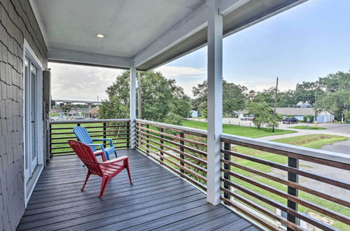 Photo 22 - Secluded Seabrook Waterfront Home w/ Patio