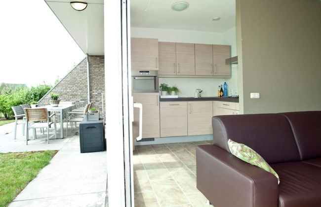 House With Garden, in Water-rich Area - Foto 4