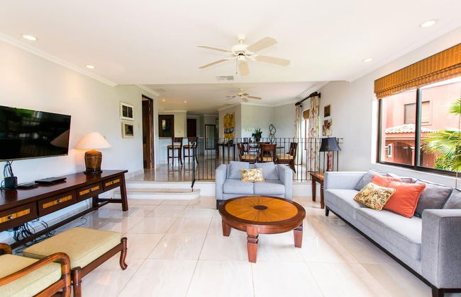 Recently Renovated Luxury Condo with Resort-Style Beach Club Access and Ocean Views - Foto 15