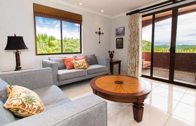 Recently Renovated Luxury Condo with Resort-Style Beach Club Access and Ocean Views - Foto 11