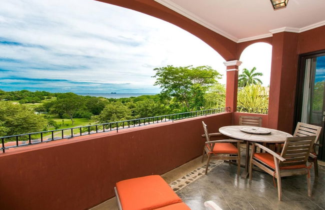 Recently Renovated Luxury Condo with Resort-Style Beach Club Access and Ocean Views - Foto 14