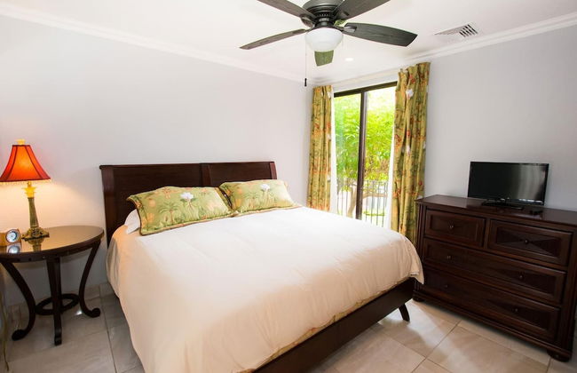 Recently Renovated Luxury Condo with Resort-Style Beach Club Access and Ocean Views - Foto 16