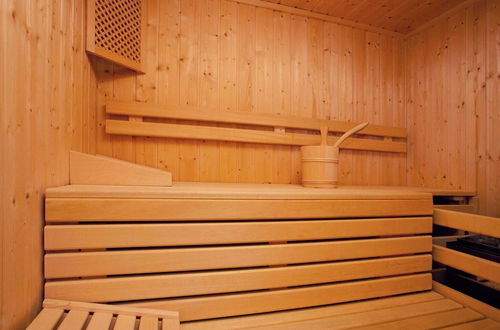 Photo 14 - Luxurious Chalet With Sauna in Königsleiten