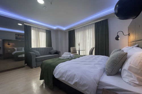 Photo 22 - Elegance Suites