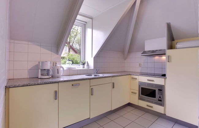 Cozy Holiday Home With a Garden, Near Zwolle - Foto 18