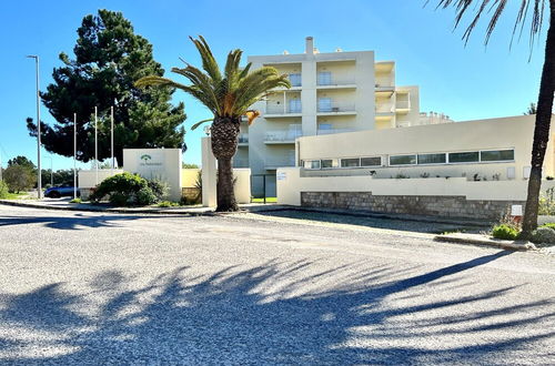 Photo 46 - Alvor Paradise With Pool by Homing