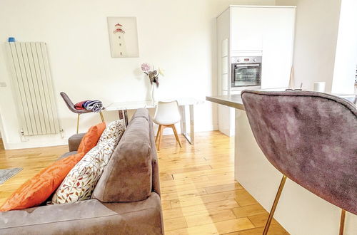 Photo 4 - Beautiful 2-bed Apartment in London