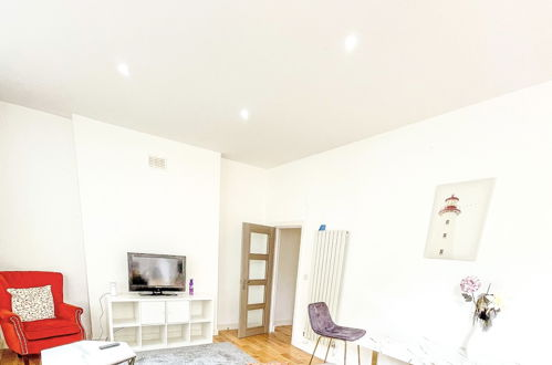 Foto 5 - Beautiful 2-bed Apartment in London
