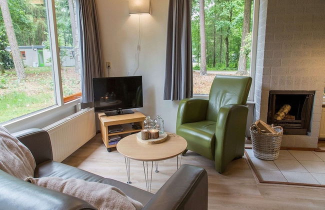 Bungalow With a Tree House box bed on Veluwe - Foto 6