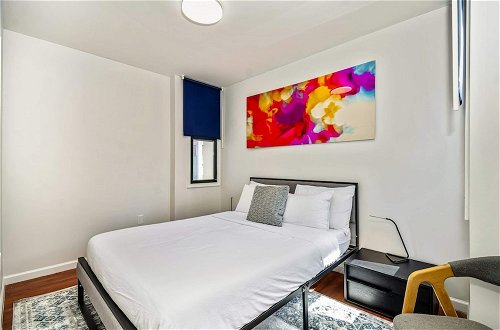 Photo 3 - Bright, Stylish &great Location 2bd Apartment