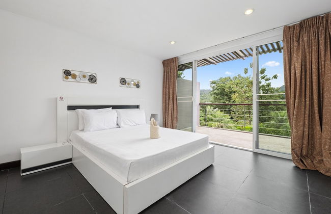 4 bedroom pool villa. 7kms to Patong - Photo 9