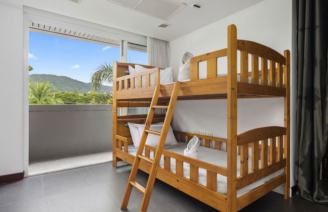 4 bedroom pool villa. 7kms to Patong - Photo 2
