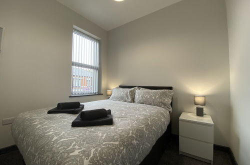 Photo 8 - StayCrewe Apartments