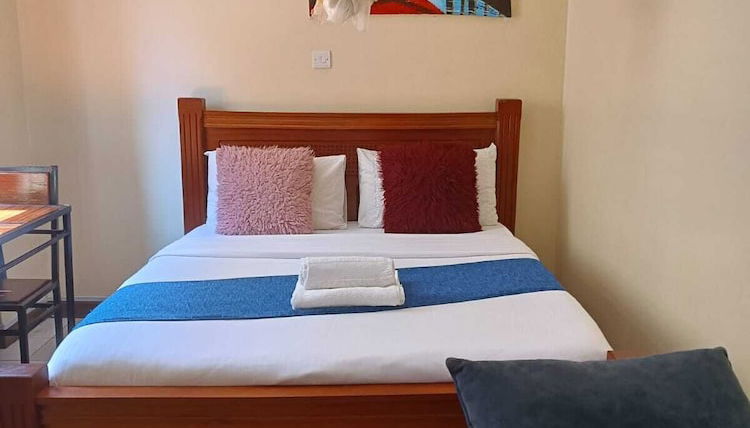 Foto 1 - King's Suites