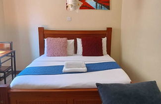 Photo 3 - Lux Suites kipande Road Studio Apartment