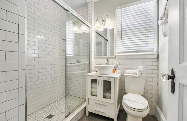 Casa Doble - Two Units, One Location! - Foto 29