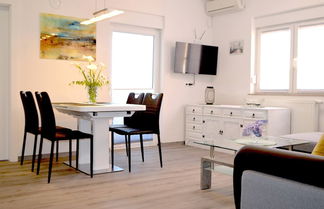 Photo 1 - Panoramic View Apartment Marijane