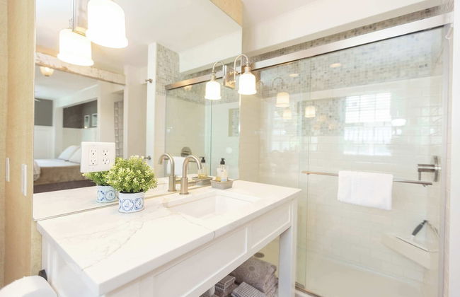 Heaven on Earth! 2 BDR Fontana Flat, Walk to Lake - Foto 22