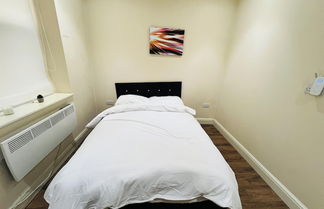 Photo 2 - 1-bed Apartment in Ealing - 2mins From Station