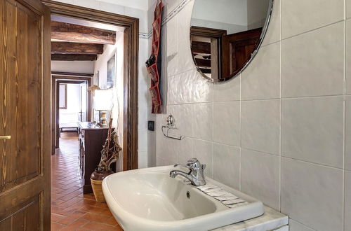 Foto 28 - Pinti 46 in Firenze With 1 Bedrooms and 1 Bathrooms