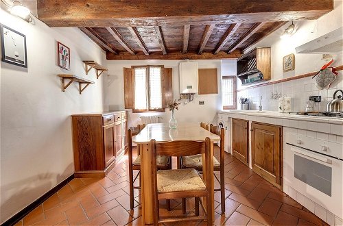 Foto 8 - Pinti 46 in Firenze With 1 Bedrooms and 1 Bathrooms