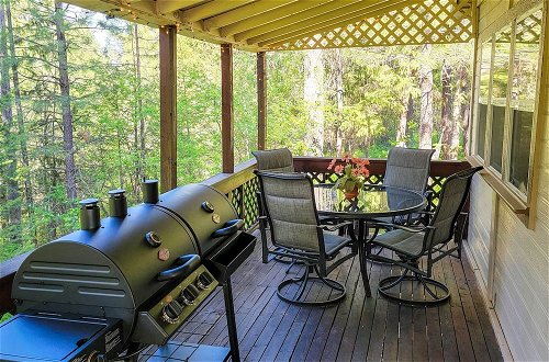 Photo 20 - Private Cabin, 5-min Drive to Hot Springs & Golf