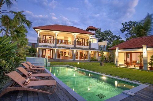 Photo 32 - Best Selling Family 5 Bedrooms Pool Villa in Canggu