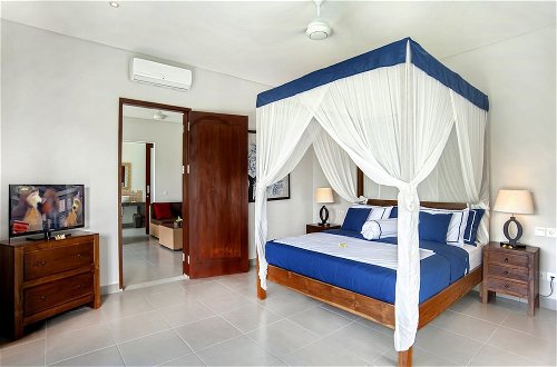 Foto 2 - Best Selling Family 5 Bedrooms Pool Villa in Canggu
