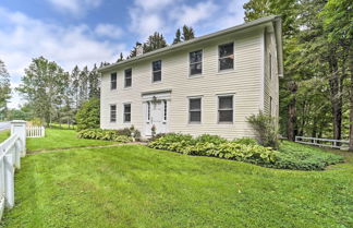 Photo 2 - Renovated Catskills Farmhouse w/ Game Room