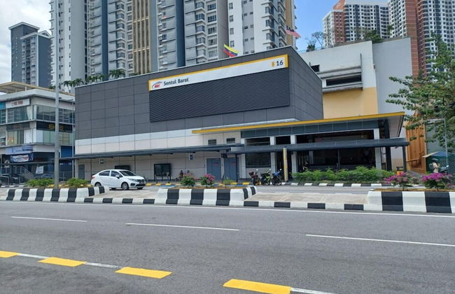 Duta Hotel & Residence by Sarahs Lodge - Photo 46