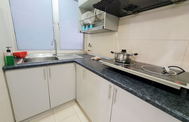 Duta Hotel & Residence by Sarahs Lodge - Photo 15