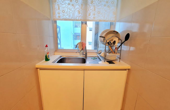 Duta Hotel & Residence by Sarahs Lodge - Photo 11