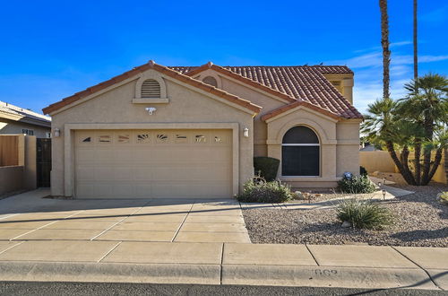 Photo 10 - Upscale Phoenix Oasis w/ Small Private Pool & Spa