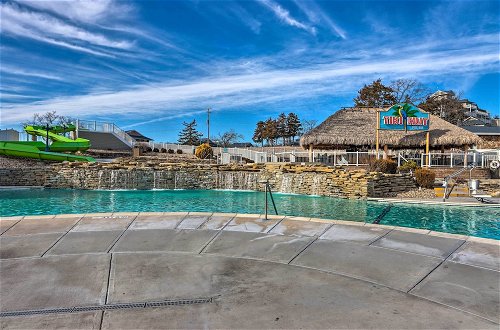 Photo 13 - Margaritaville Resort Retreat w/ Hot Tub & Deck