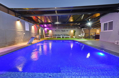 Photo 16 - Luxury Villa with heated pool in Zfat