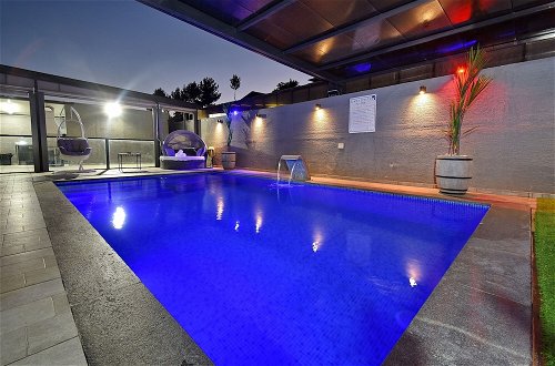 Foto 17 - Luxury Villa with heated pool in Zfat