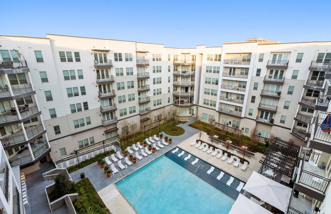 Arlington Inspired 2BD 2BA Deluxe Apartment - Foto 4