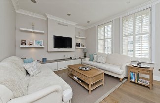 Photo 1 - Immaculate two Bedroom Apartment in Chelsea by Underthedoormat