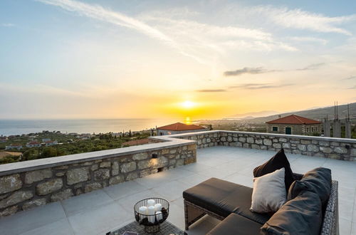 Photo 1 - Mani Stone Villa A Paradise of Panoramic Views