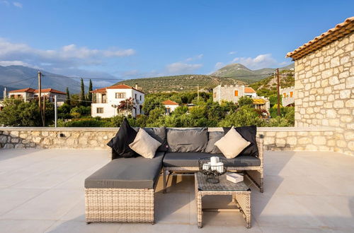 Photo 12 - Mani Stone Villa A Paradise of Panoramic Views