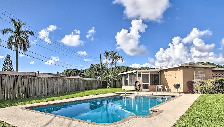Photo 1 - Pet-friendly Margate House With Private Pool