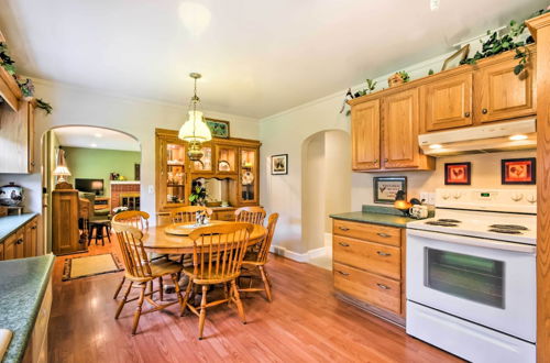 Photo 13 - Scenic Canton Home w/ Sunroom - Near Asheville