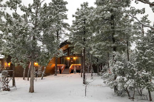 Photo 18 - Luxurious Lakeside Cabin With Private Hot Tub