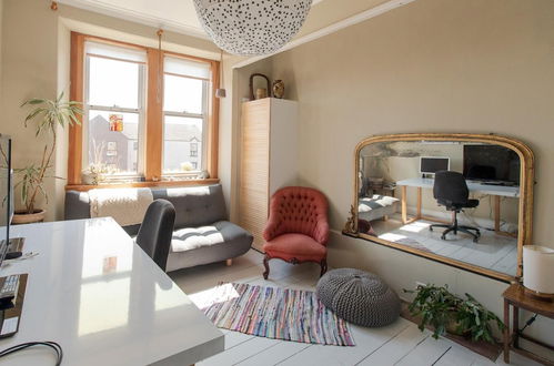 Photo 38 - 425 Quirky and Charming 2 Bedroom Seaside Apartment in Portobello