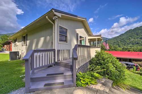 Photo 11 - 'smoky Mountain Solace' Home in Maggie Valley