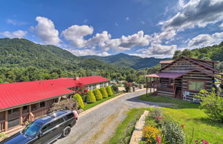 Foto 3 - 'smoky Mountain Solace' Home in Maggie Valley