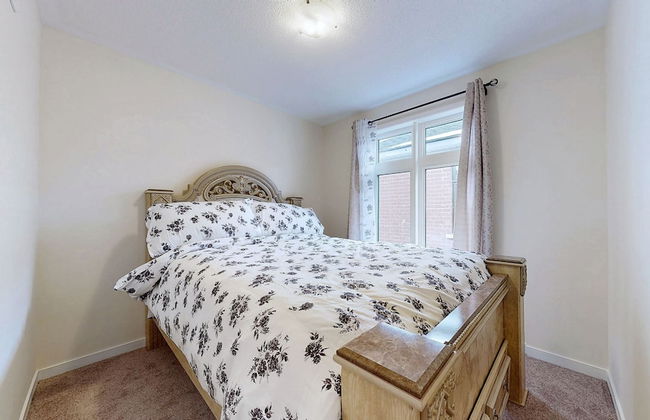 Modern 3-bedroom Oshawa Home - Foto 3