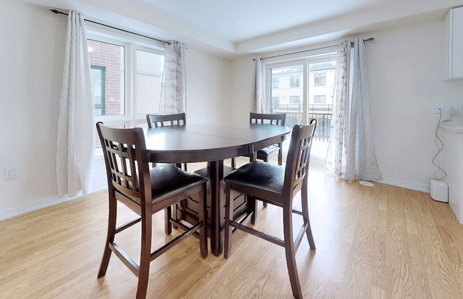 Modern 3-bedroom Oshawa Home - Foto 7