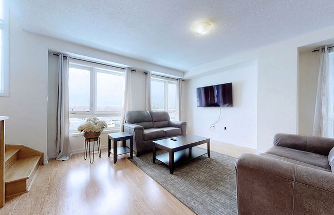 Modern 3-bedroom Oshawa Home - Foto 8