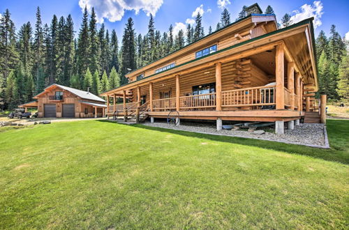 Foto 20 - Waterfront Log Home w/ 95 Acres on Yaak River